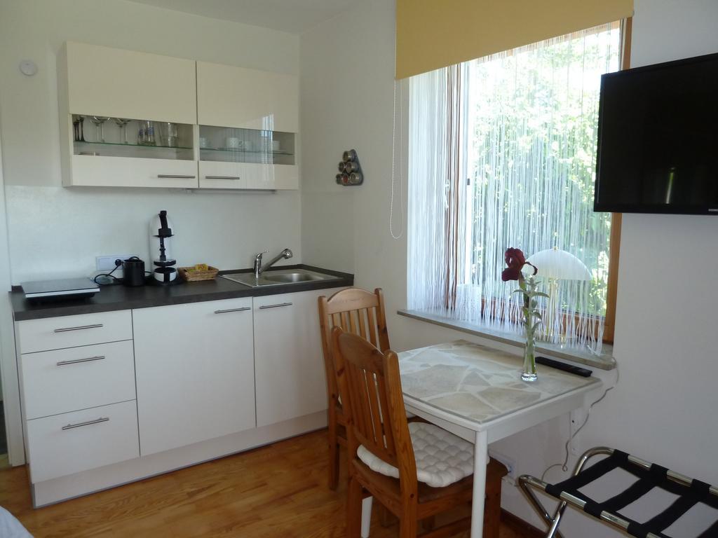 Donautaler Wohlfuehloase Apartment Gundelfingen an der Donau Room photo